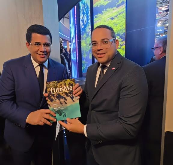 Revista TurisMag con éxito en FITUR y fortalece promoción del turismo dominicano